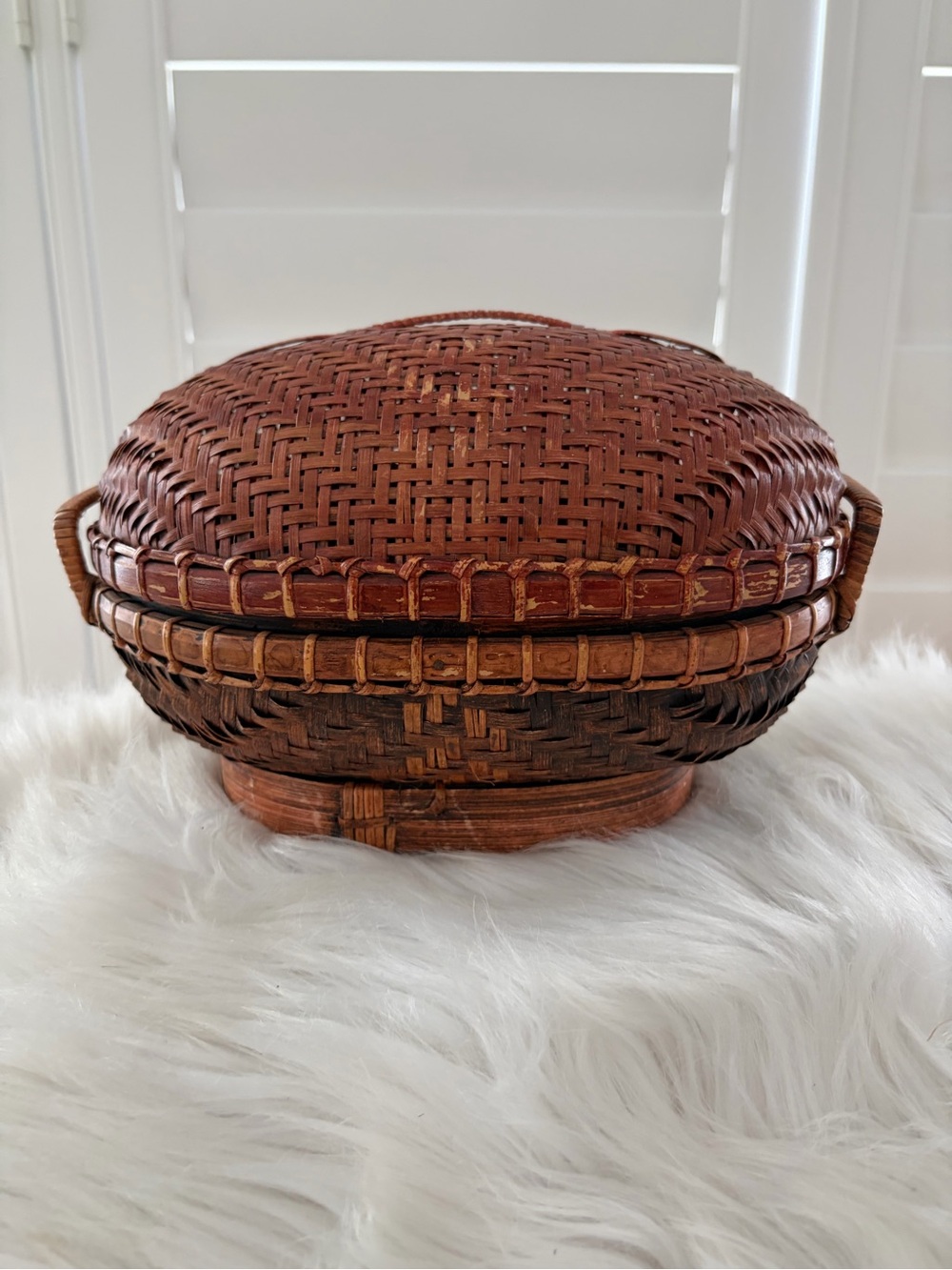 Vintage Handwoven Brown Wicker Lidded Basket - Home Accents